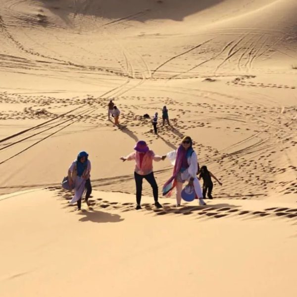 5 Days Tour From Marrakech To Fes Via Sahara Desert